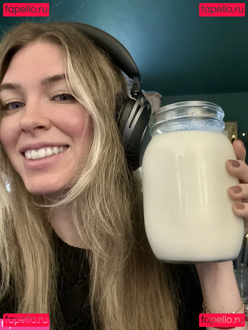 QTCinderella Onlyfans Photo Gallery 