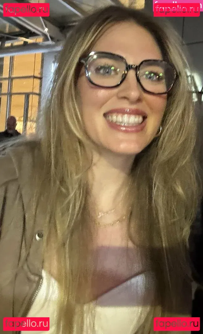 QTCinderella Onlyfans Photo Gallery 