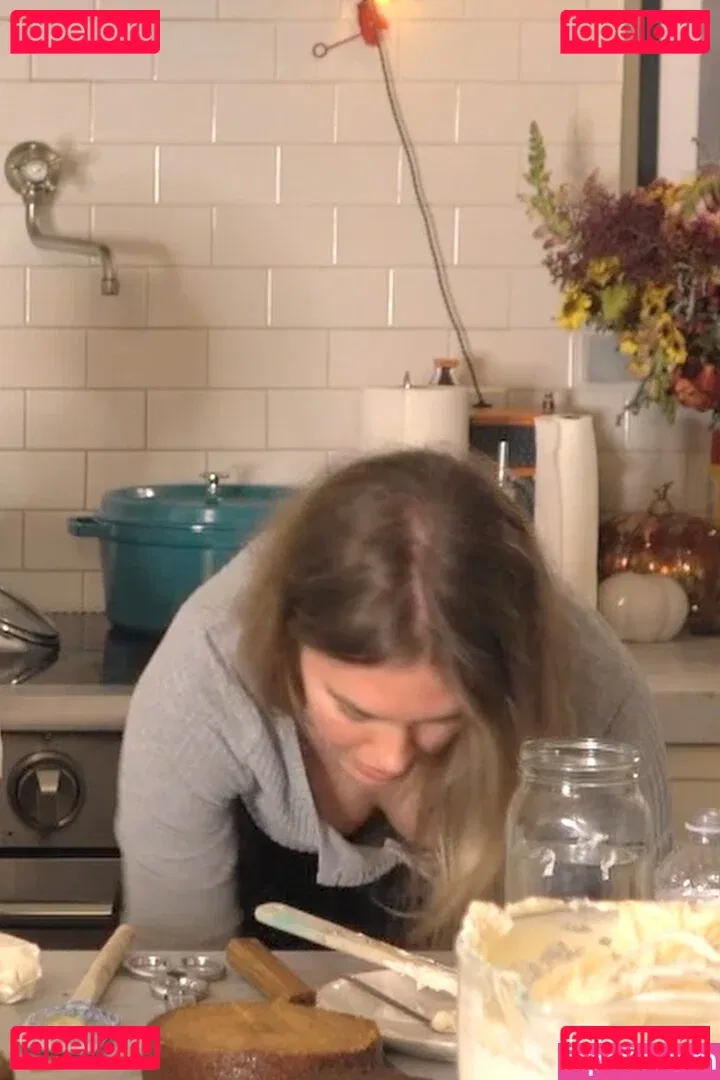 QTCinderella Onlyfans Photo Gallery 