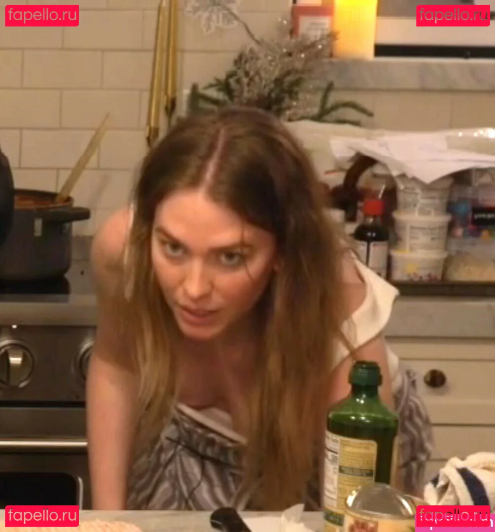 QTCinderella Onlyfans Photo Gallery 