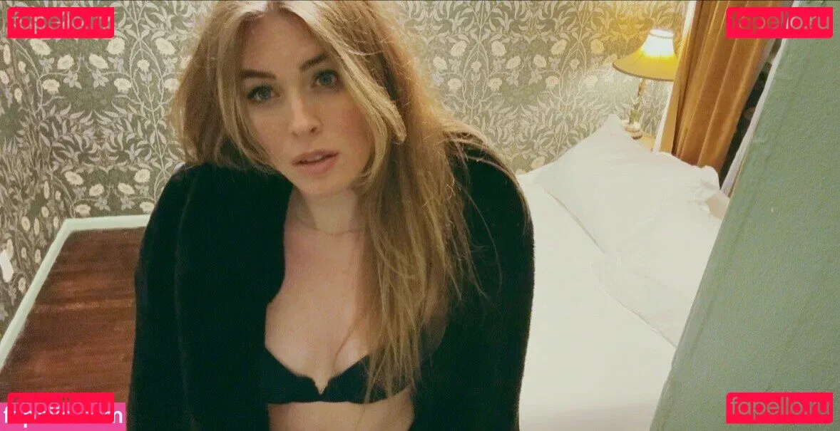 QTCinderella Onlyfans Photo Gallery 