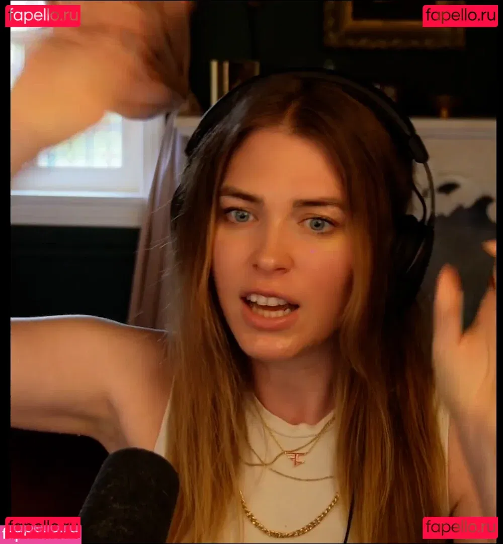 QTCinderella Onlyfans Photo Gallery 