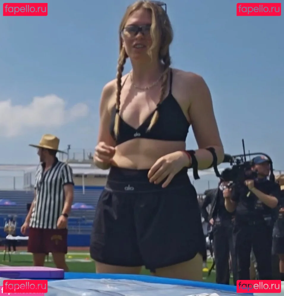 QTCinderella Onlyfans Photo Gallery 