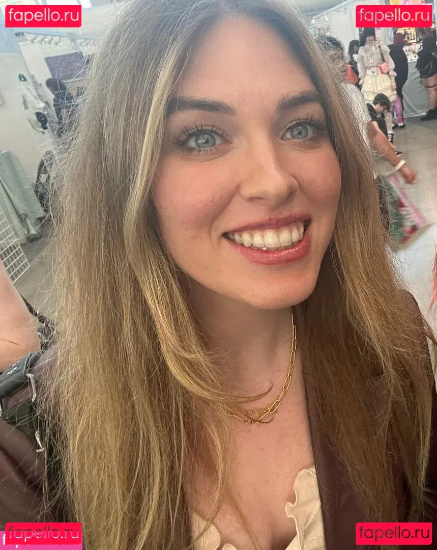 QTCinderella Onlyfans Photo Gallery 