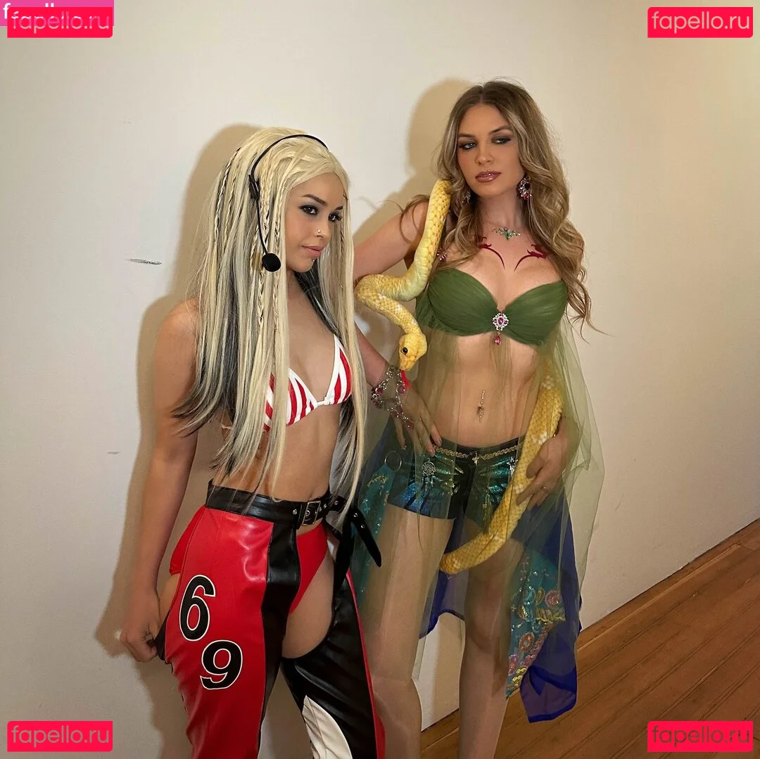 QTCinderella Onlyfans Photo Gallery 