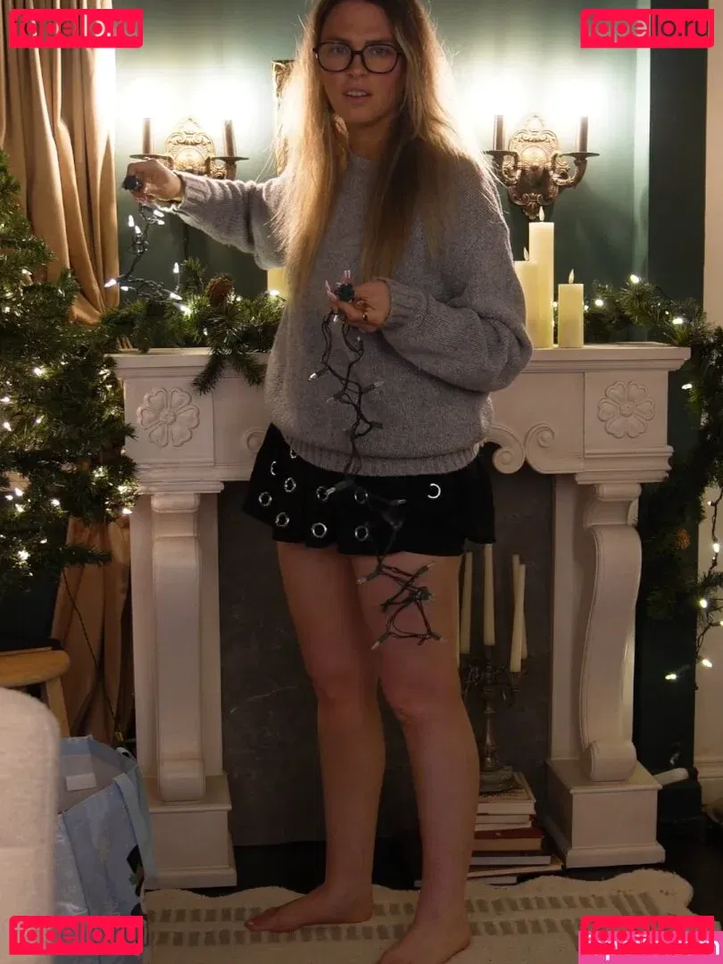 QTCinderella Onlyfans Photo Gallery 