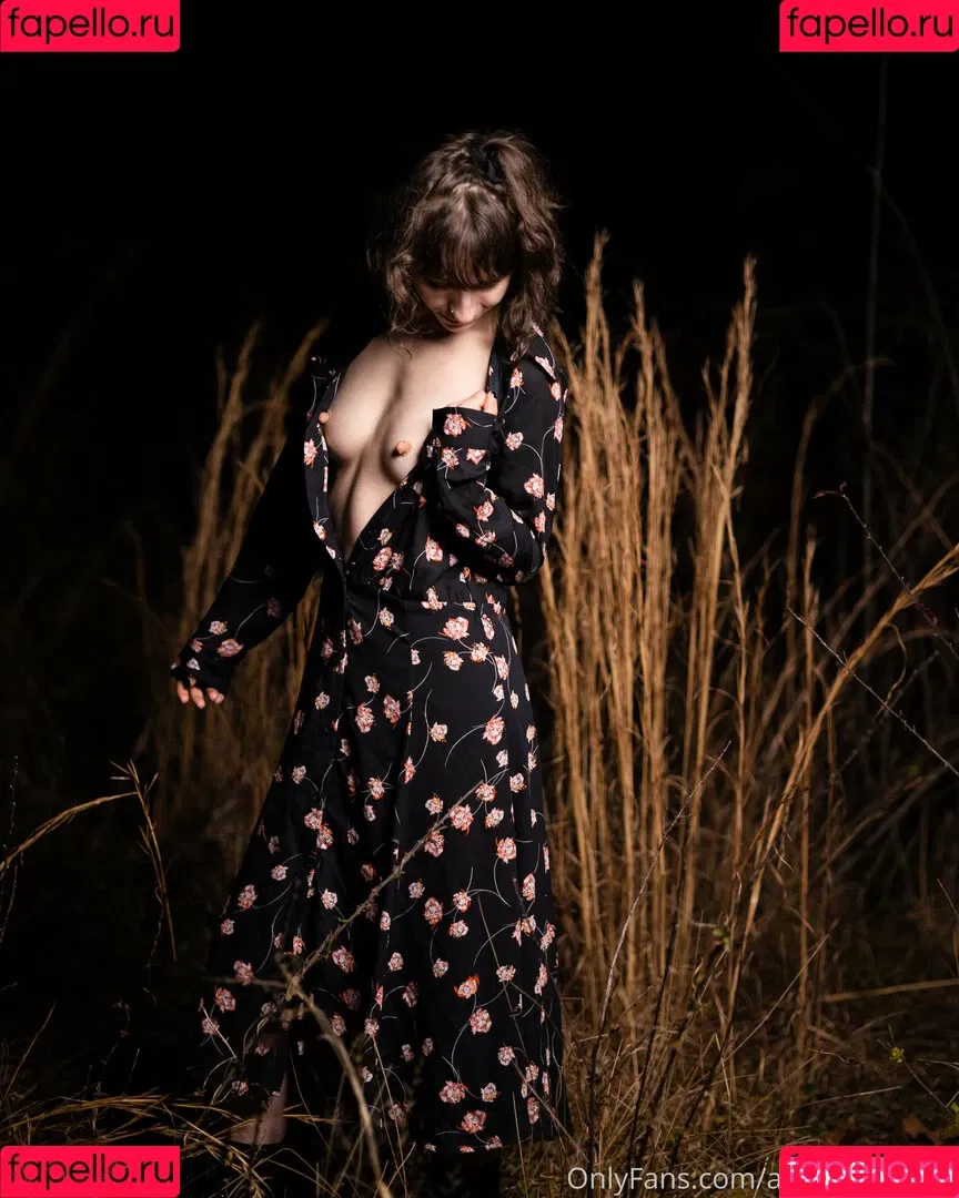 anony-mousie Onlyfans Photo Gallery 