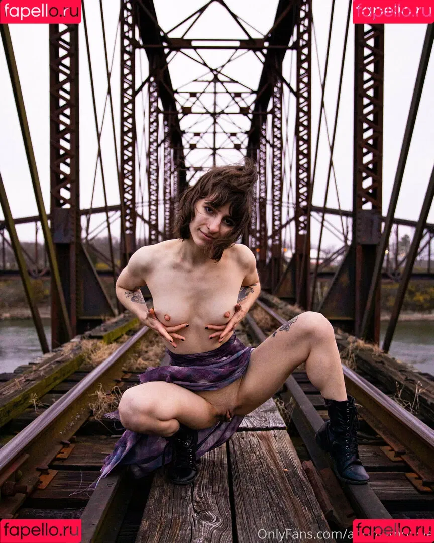 anony-mousie Onlyfans Photo Gallery 
