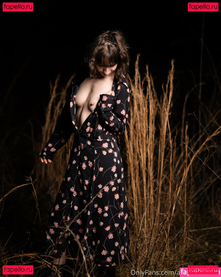 anony-mousie Onlyfans Photo Gallery 