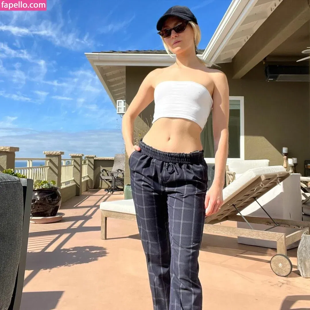 Lola Claire Onlyfans Photo Gallery 