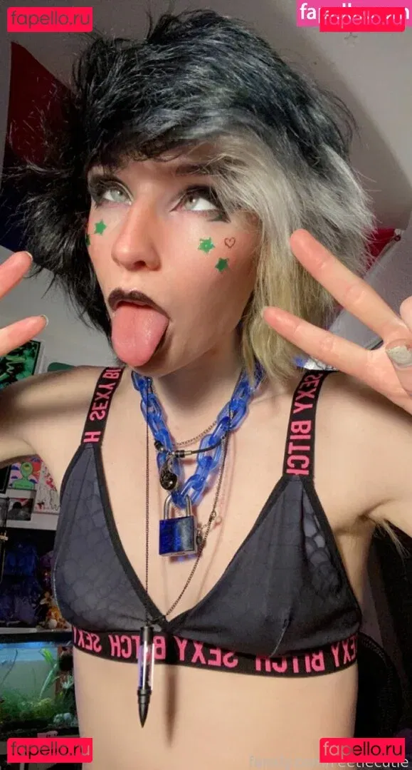 Feetiecutie Onlyfans Photo Gallery 