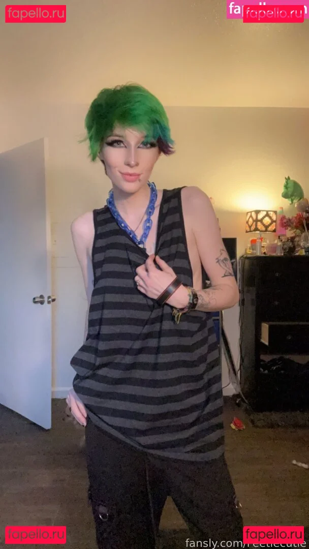 Feetiecutie Onlyfans Photo Gallery 