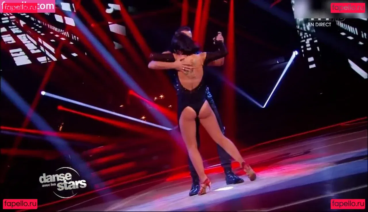 Alizée Lyonnet Onlyfans Photo Gallery 