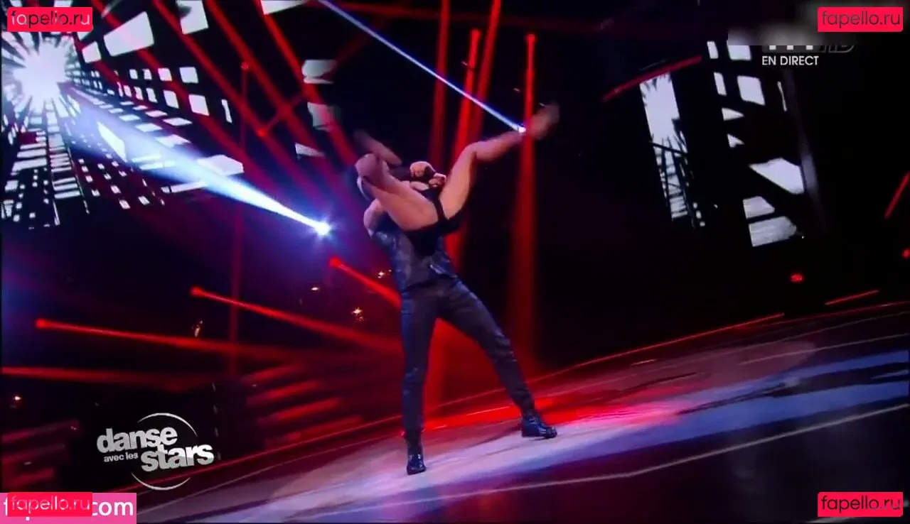 Alizée Lyonnet Onlyfans Photo Gallery 