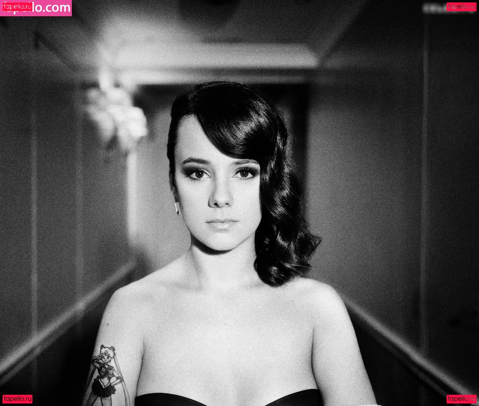 Alizée Lyonnet Onlyfans Photo Gallery 