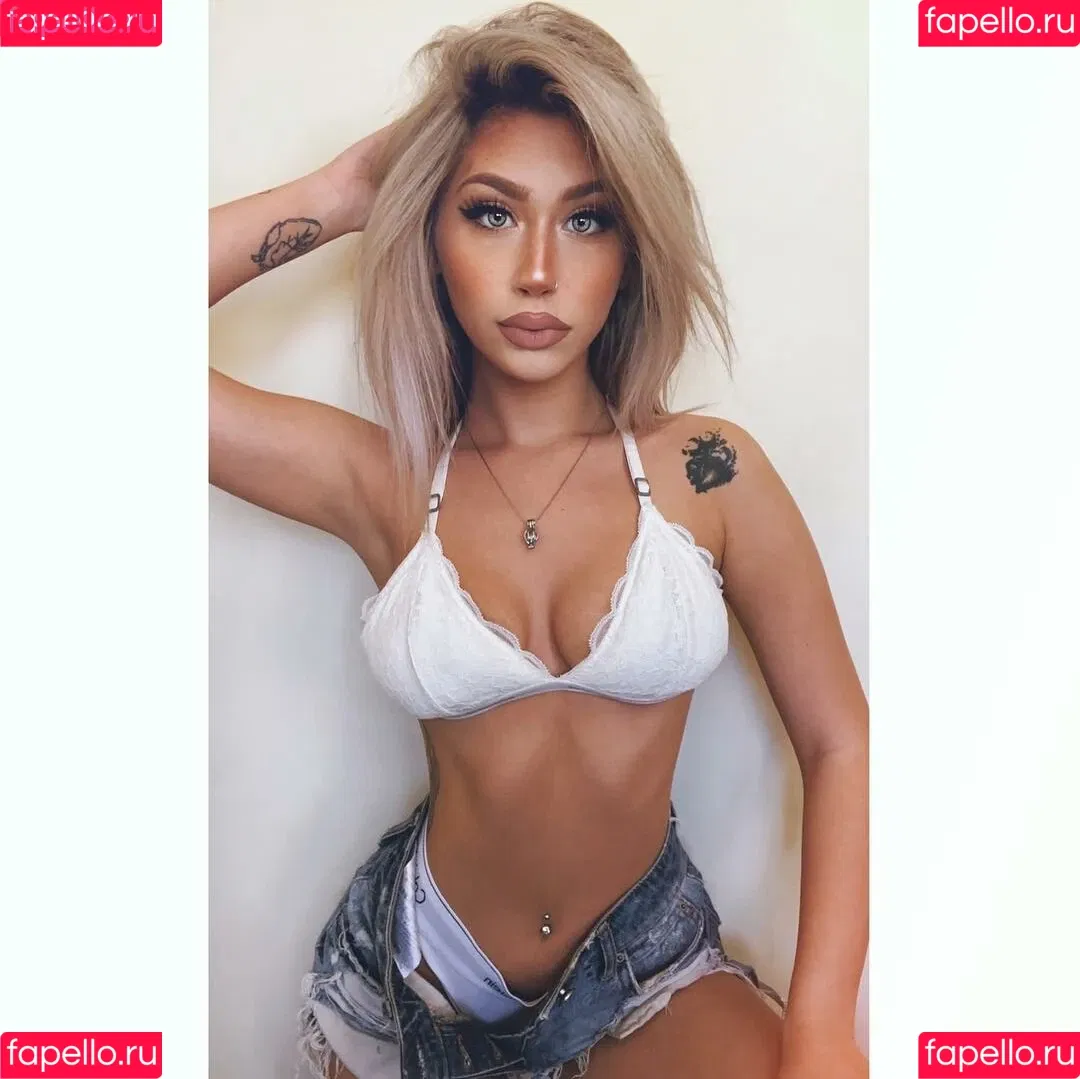 Hoshen Vera Bar Onlyfans Photo Gallery 