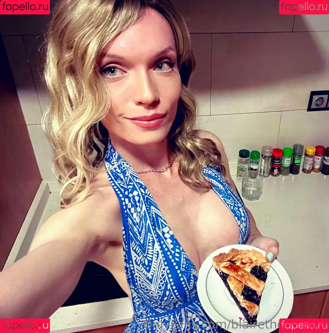 blairetheactress Onlyfans Photo Gallery 