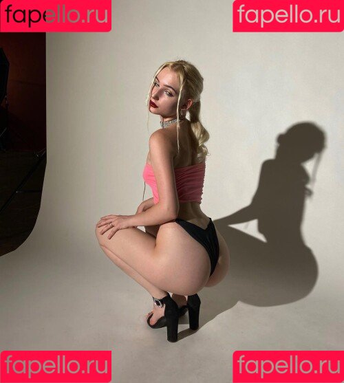 komorphin Onlyfans Photo Gallery 