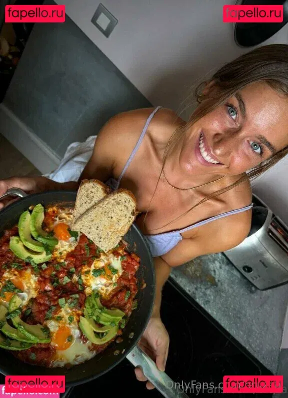 Oruzan Onlyfans Photo Gallery 