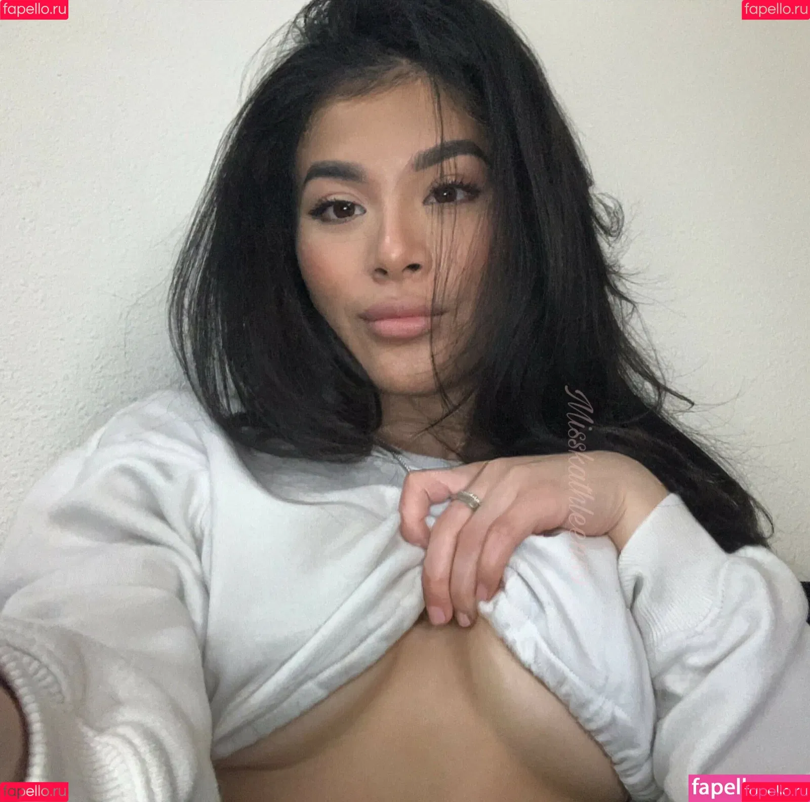 aleenatran Onlyfans Photo Gallery 