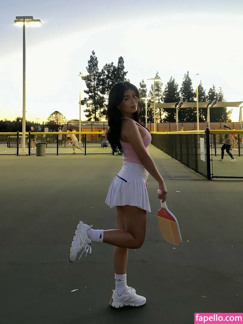 aleenatran Onlyfans Photo Gallery 