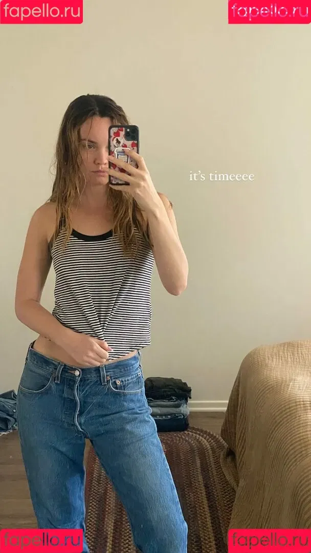 Liana Liberato Onlyfans Photo Gallery 