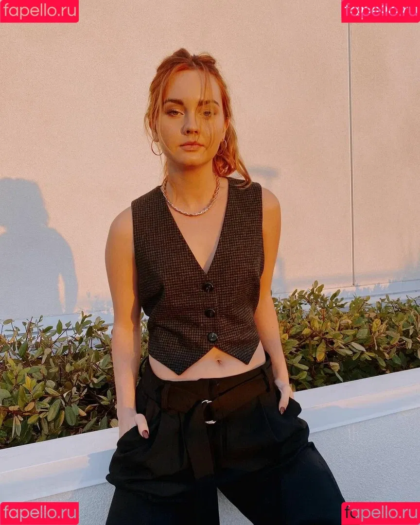 Liana Liberato Onlyfans Photo Gallery 