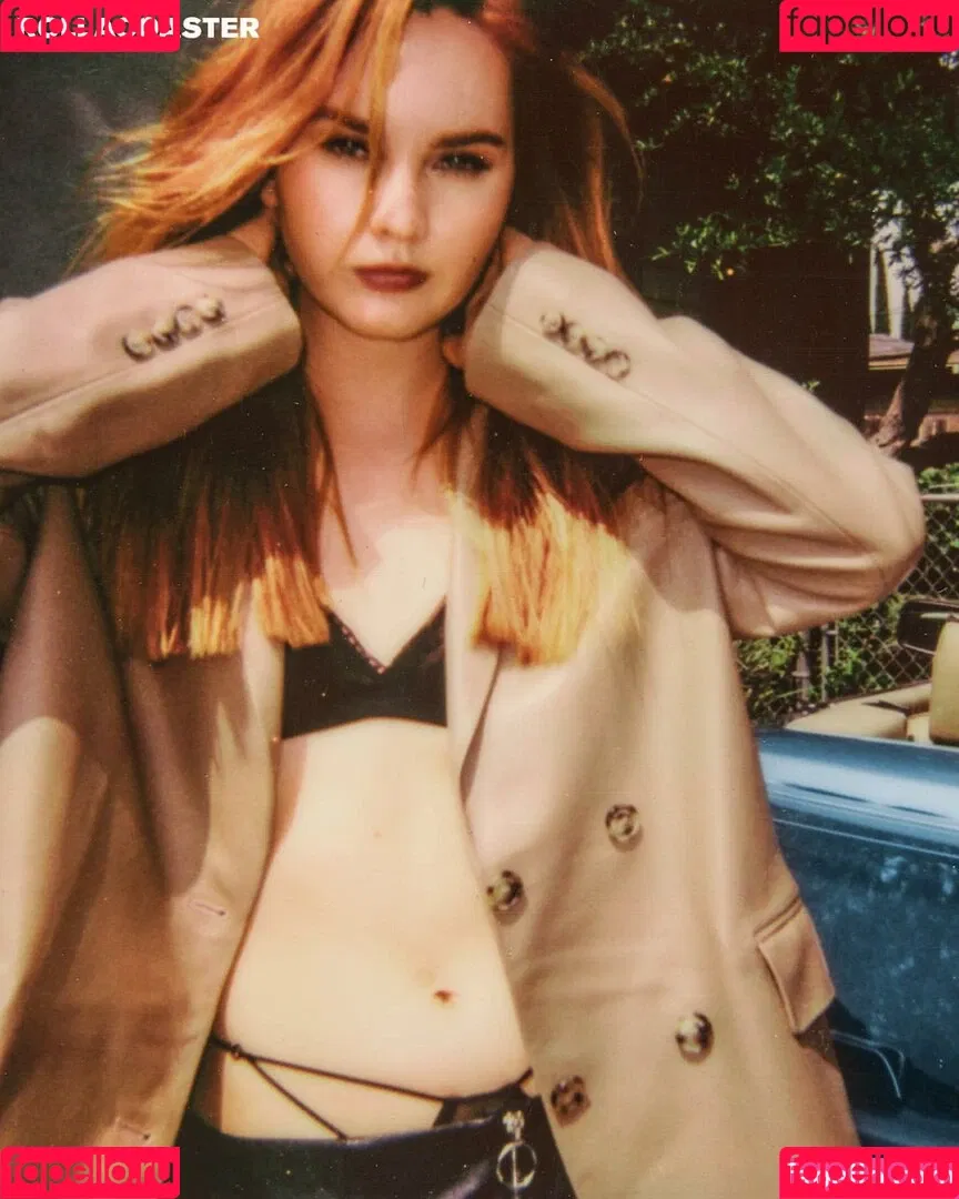 Liana Liberato Onlyfans Photo Gallery 