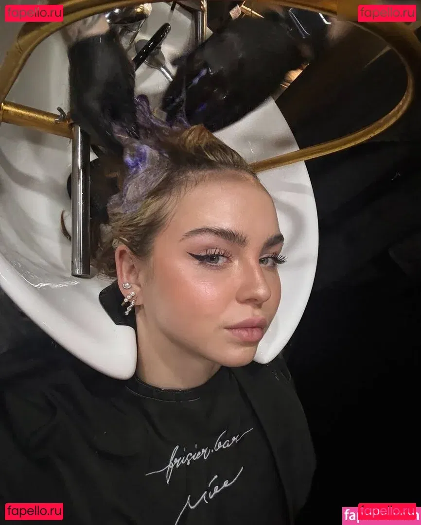 Nika Sofie Onlyfans Photo Gallery 