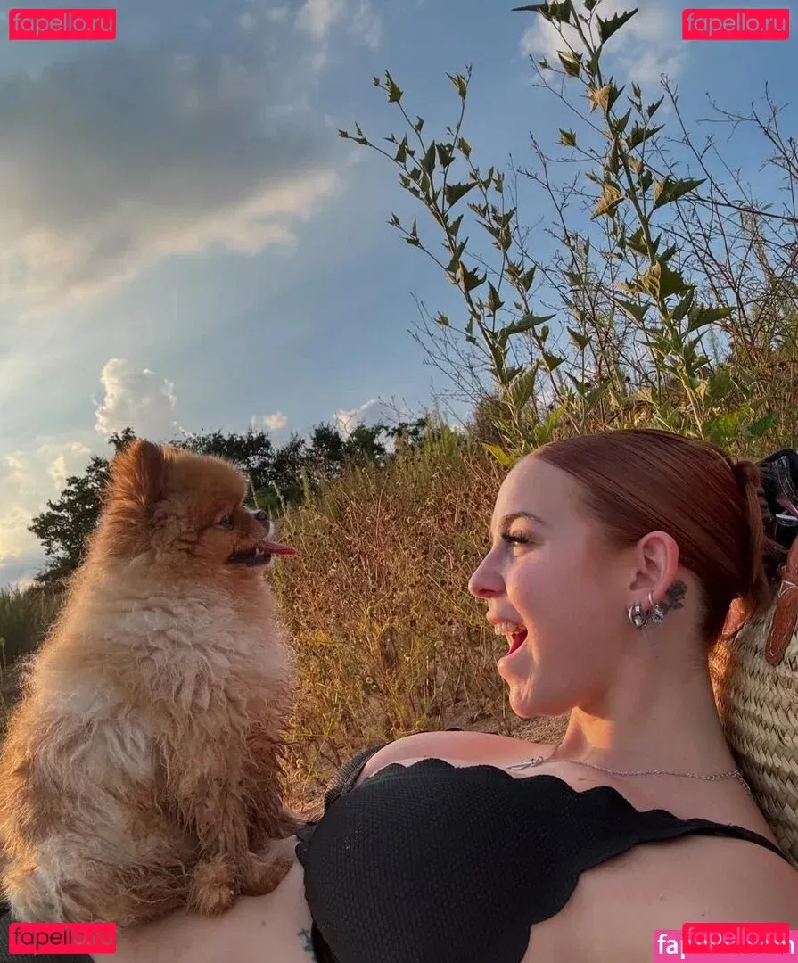 Nika Sofie Onlyfans Photo Gallery 