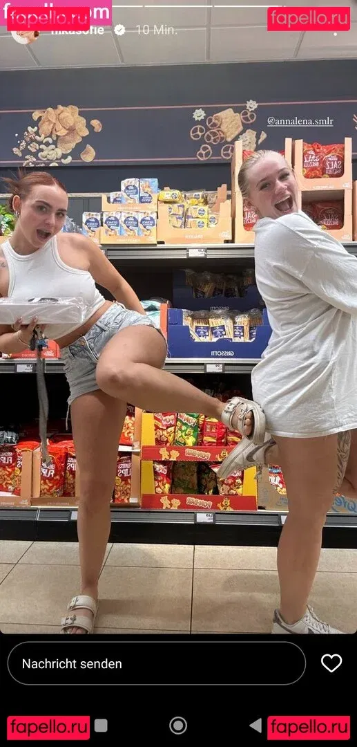 Nika Sofie Onlyfans Photo Gallery 