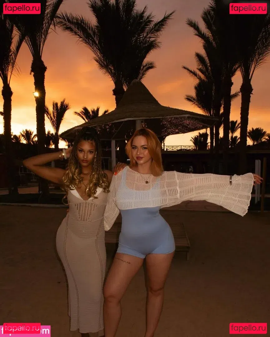 Nika Sofie Onlyfans Photo Gallery 