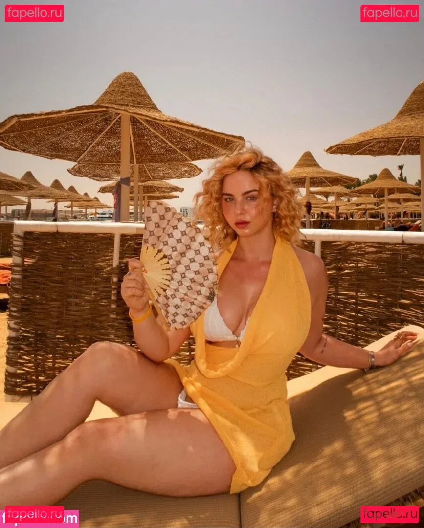 Nika Sofie Onlyfans Photo Gallery 