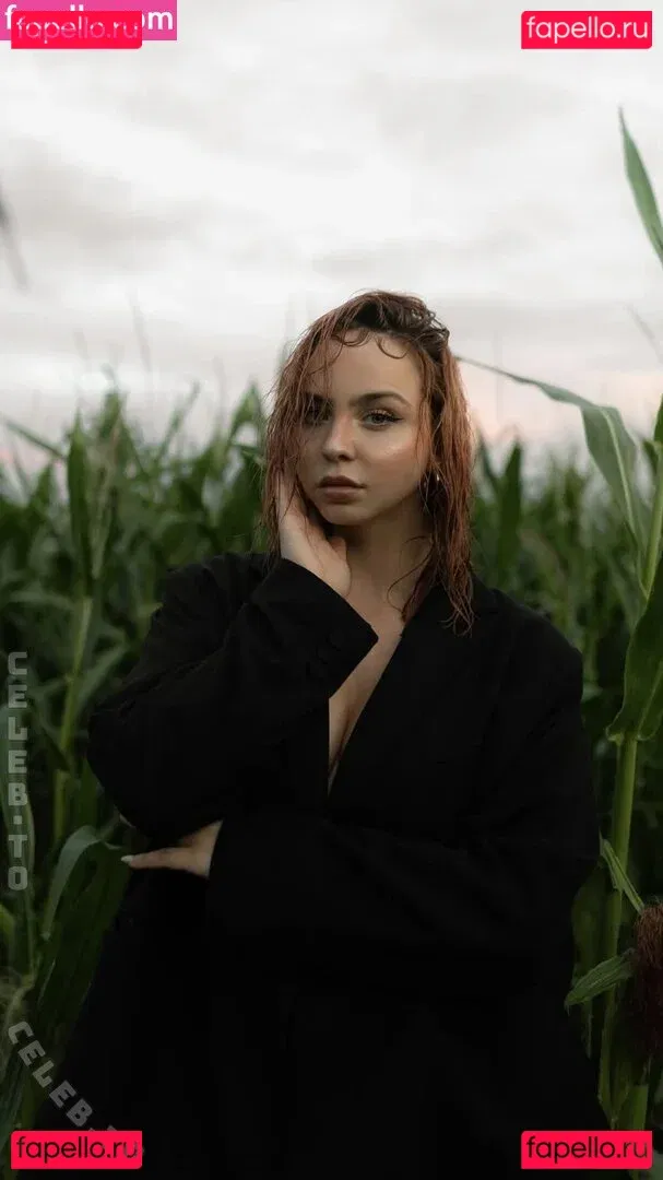 Nika Sofie Onlyfans Photo Gallery 