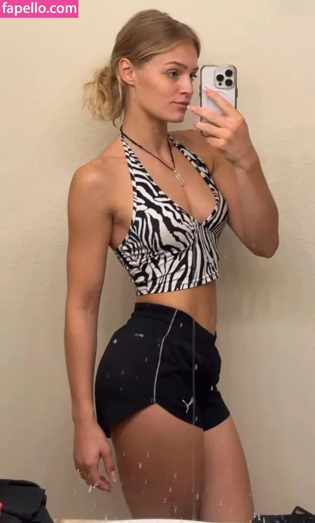 porridgehead.paula / stayfit.paula Onlyfans Photo Gallery 