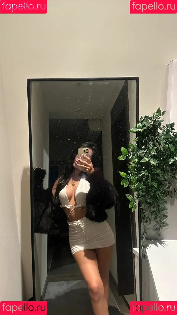 Sinem Bahar Onlyfans Photo Gallery 