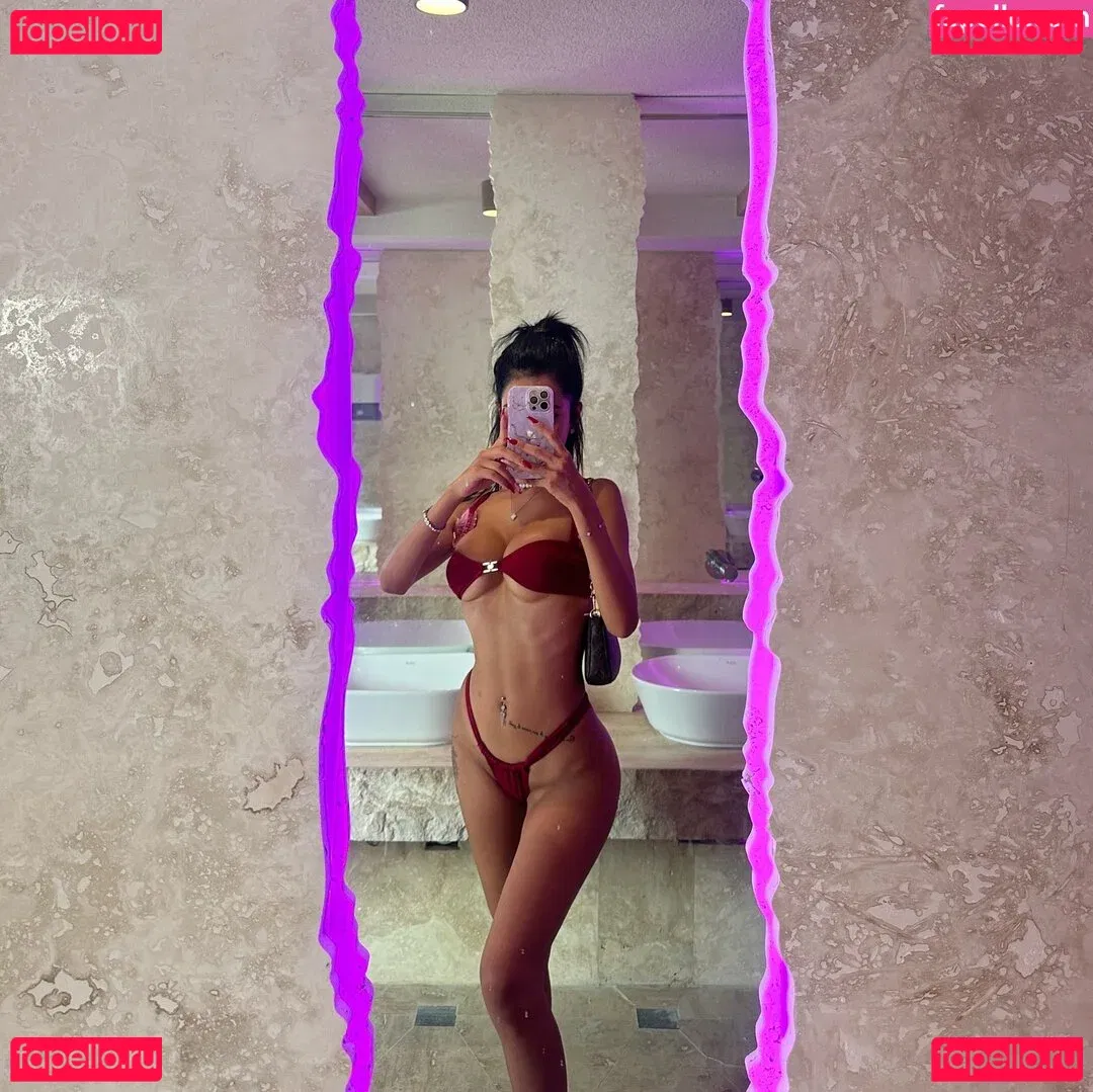 Sinem Bahar Onlyfans Photo Gallery 