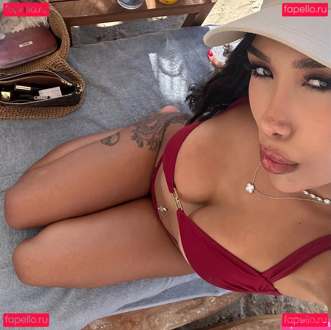 Sinem Bahar Onlyfans Photo Gallery 