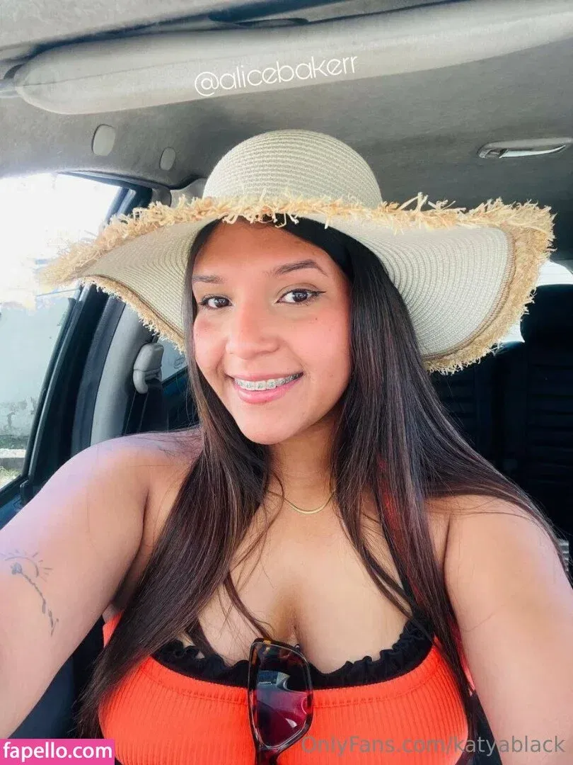 katyablack Onlyfans Photo Gallery 