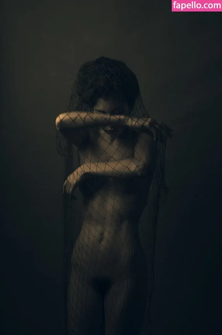 Emilie Payet Onlyfans Photo Gallery 