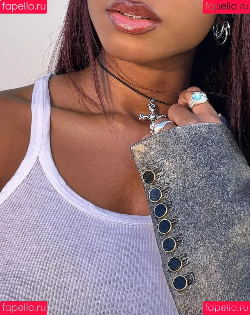 Normani Kordei Onlyfans Photo Gallery 