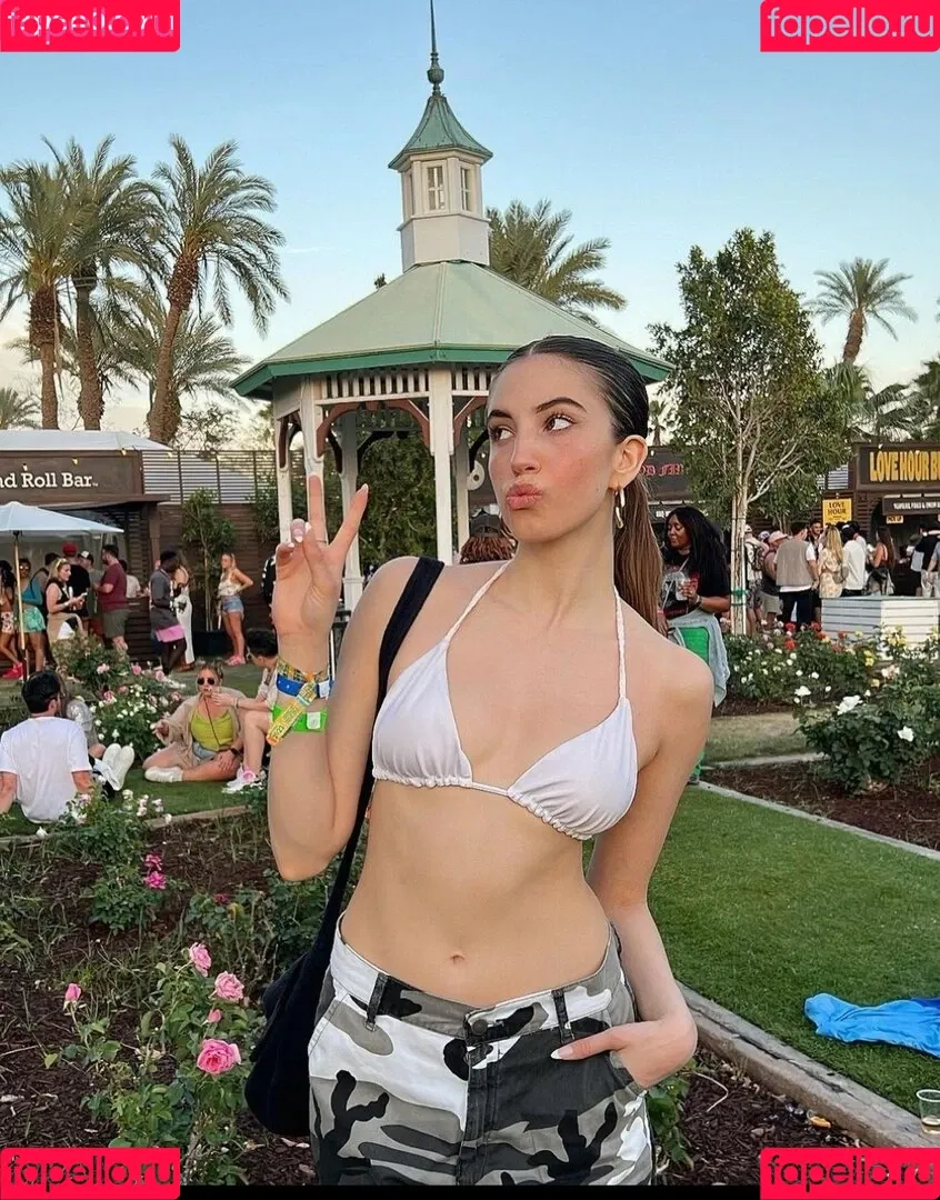 Yonca Onlyfans Photo Gallery 