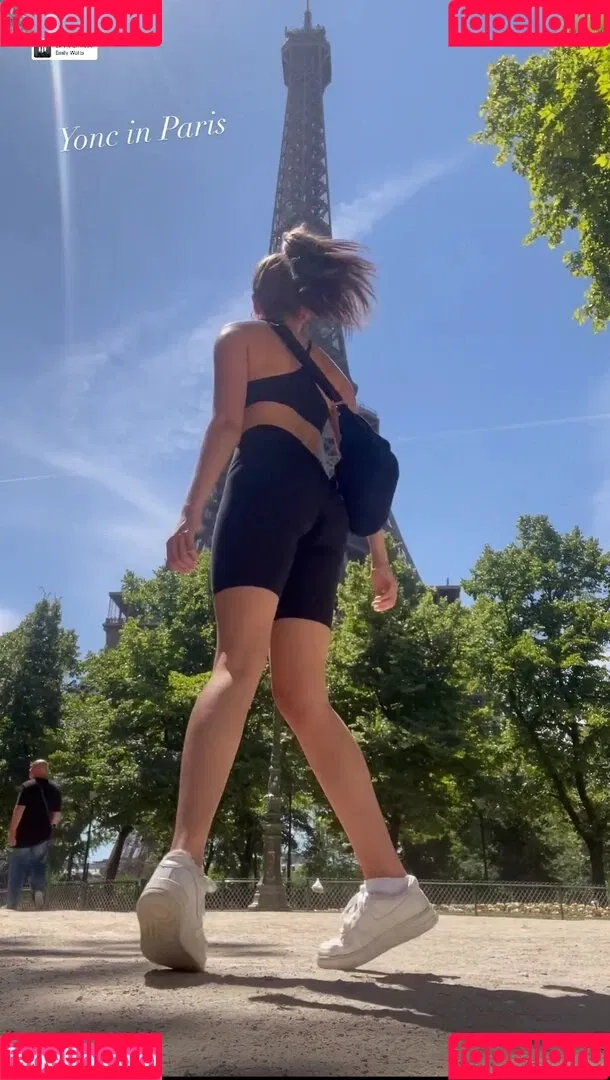Yonca Onlyfans Photo Gallery 