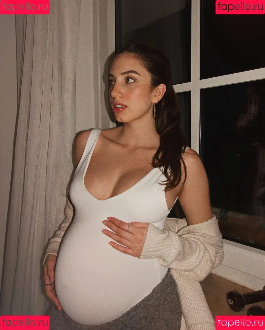 Yonca Onlyfans Photo Gallery 