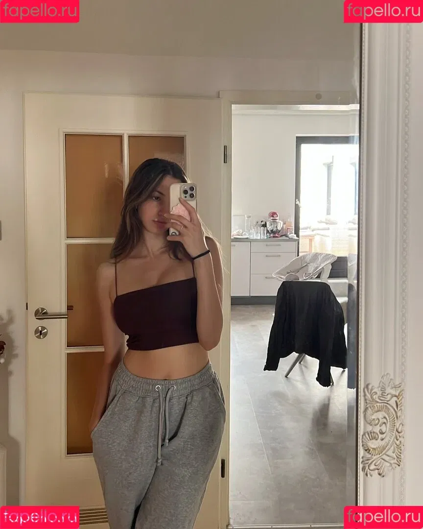 Yonca Onlyfans Photo Gallery 