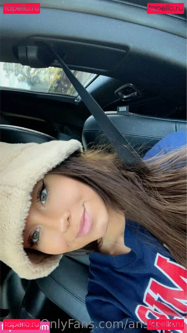 yessi_ross Onlyfans Photo Gallery 