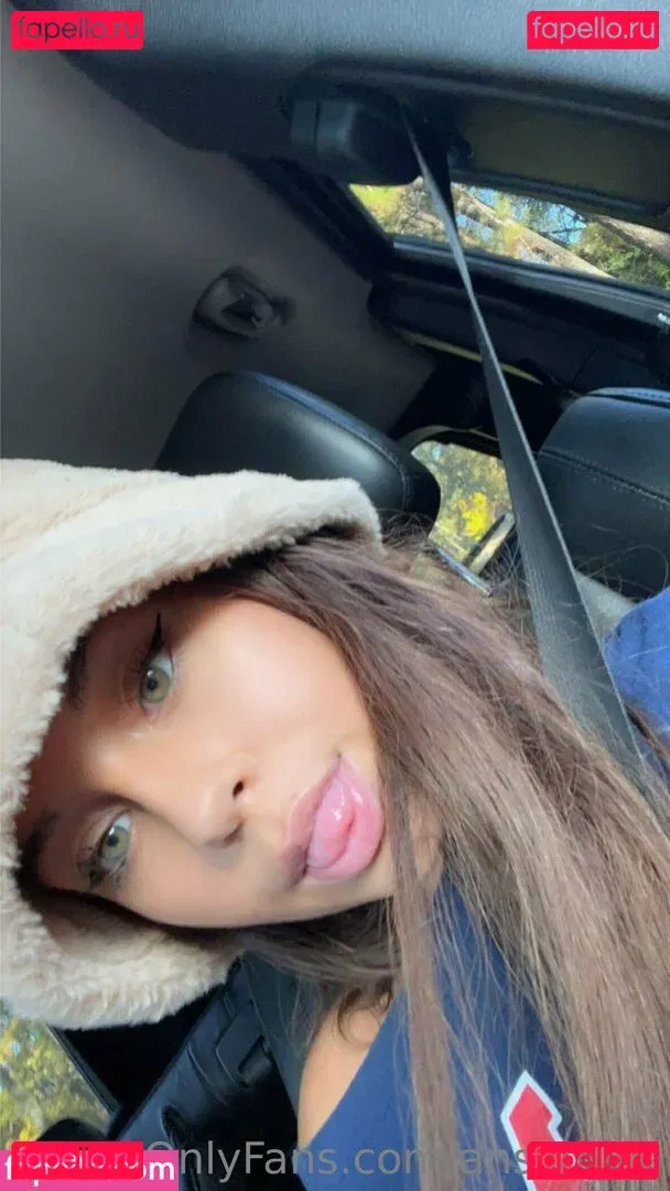 yessi_ross Onlyfans Photo Gallery 