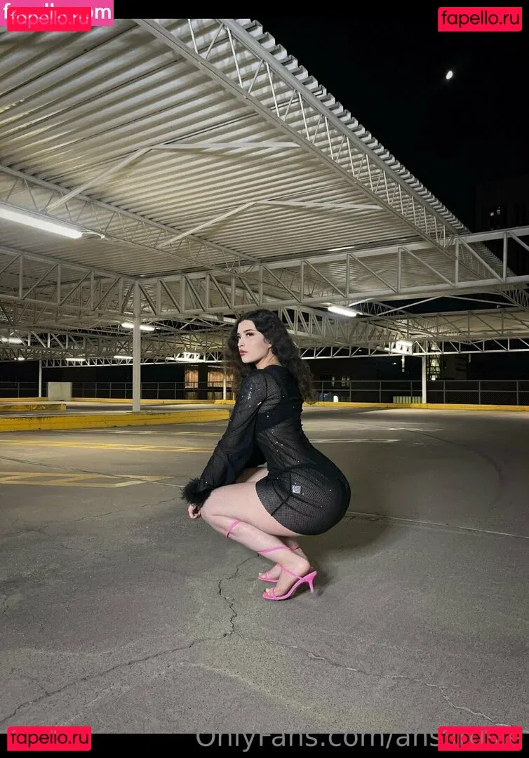 yessi_ross Onlyfans Photo Gallery 