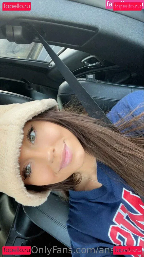 yessi_ross Onlyfans Photo Gallery 