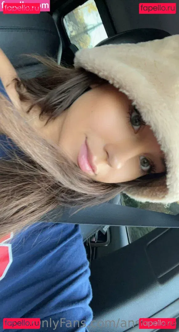 yessi_ross Onlyfans Photo Gallery 